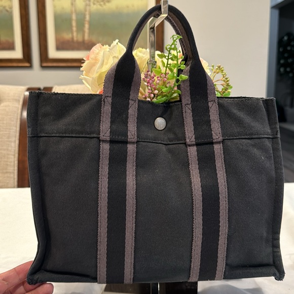 Authentic HERMES small tote bag - Picture 2 of 13